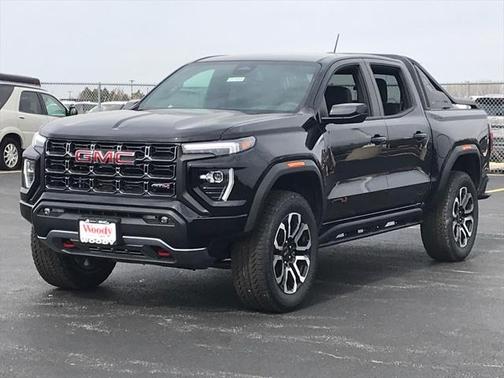 2025 GMC Canyon AT4