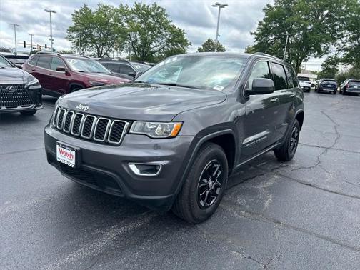 2018 Jeep Grand Cherokee Laredo E