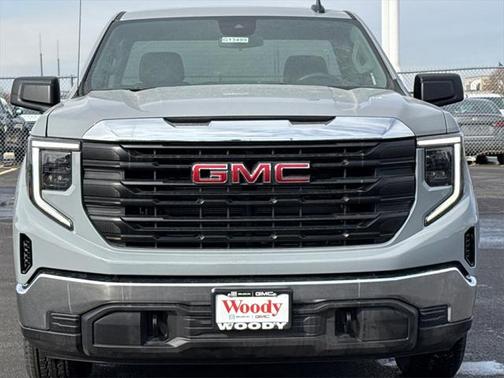 2025 GMC Sierra 1500 Pro