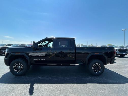 Onyx Black 2026 GMC Sierra 2500 AT4X
