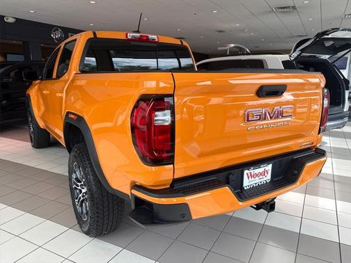 2025 GMC Canyon Base