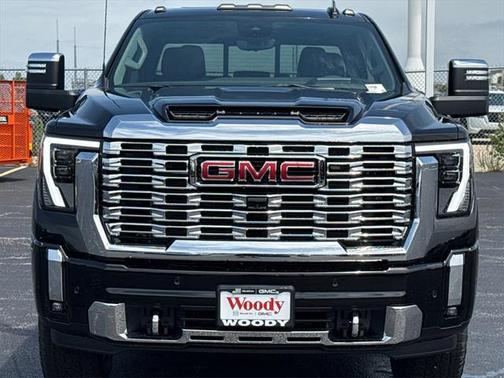 2025 GMC Sierra 2500 Denali