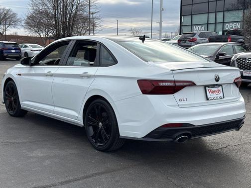 2022 Volkswagen Jetta GLI 2.0T Autobahn