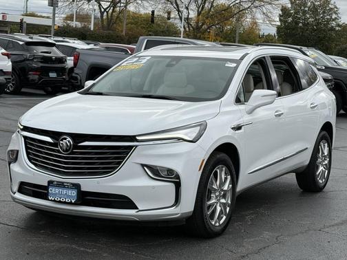 2023 Buick Enclave Essence FWD
