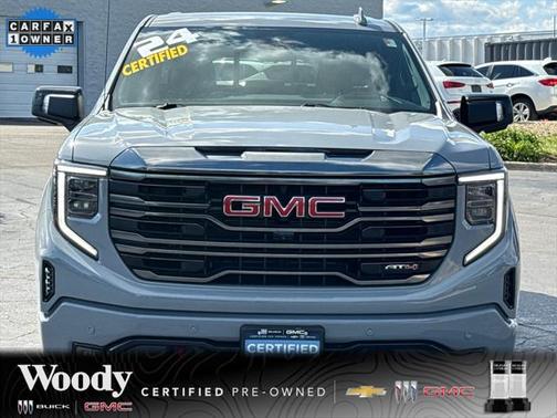2024 GMC Sierra 1500 AT4