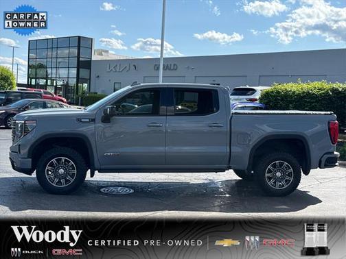 2024 GMC Sierra 1500 AT4