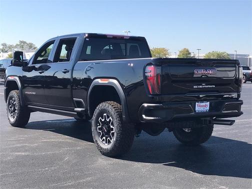 2026 GMC Sierra 2500 AT4