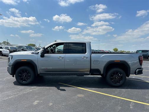 2025 GMC Sierra 2500 AT4