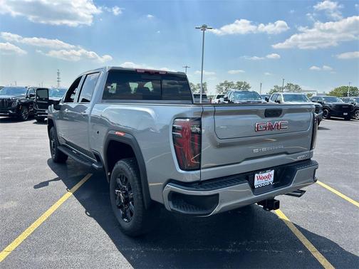 2025 GMC Sierra 2500 AT4