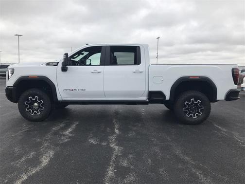 2026 GMC Sierra 2500 AT4