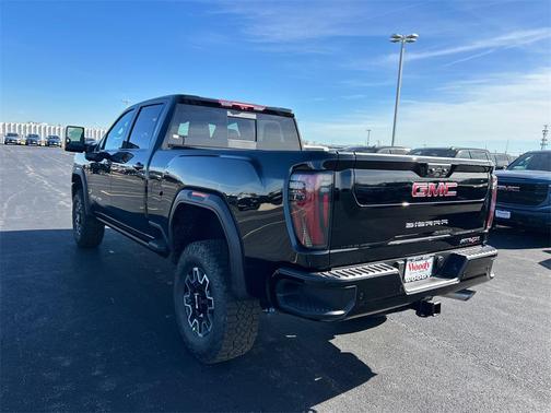 2026 GMC Sierra 2500 AT4