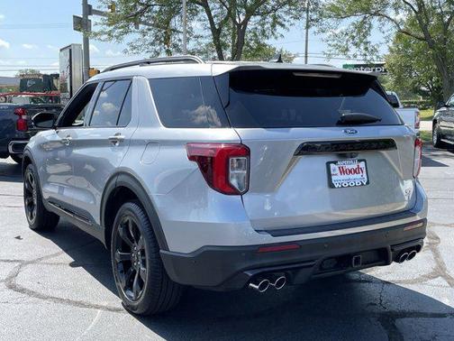 2022 Ford Explorer ST