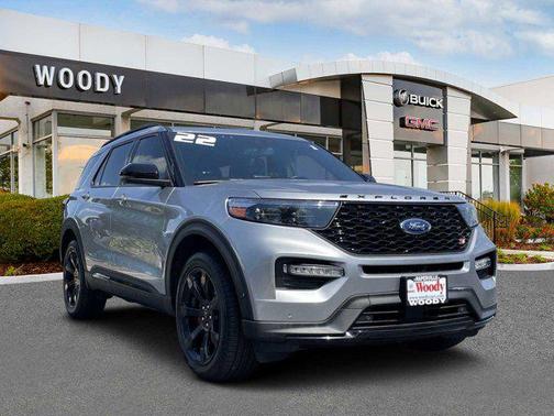 2022 Ford Explorer ST