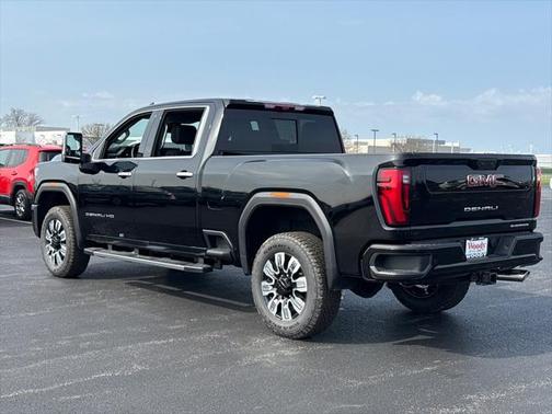 2025 GMC Sierra 2500 Denali