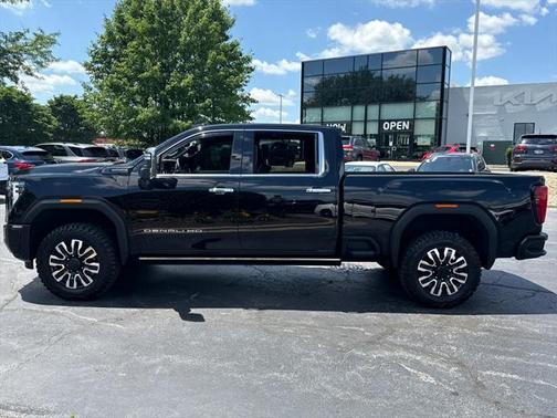 2024 GMC Sierra 2500 Denali Ultimate