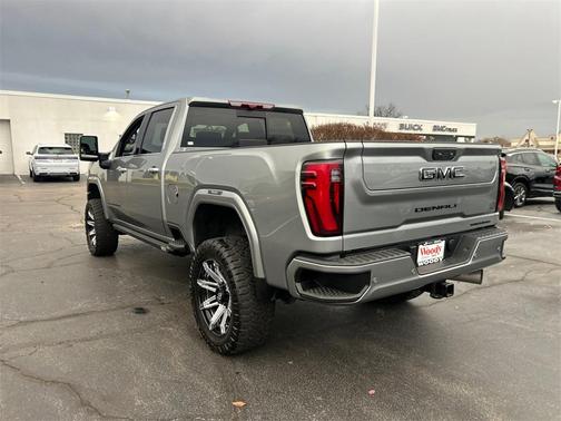 2024 GMC Sierra 2500 Denali