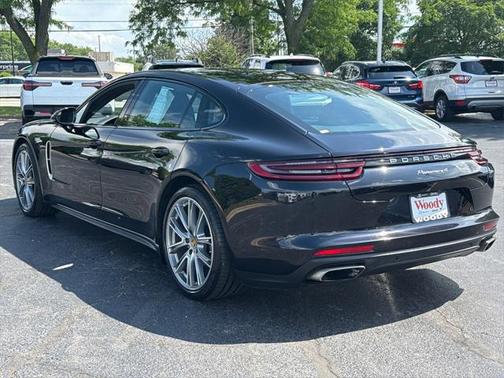 2020 Porsche Panamera 4 Executive