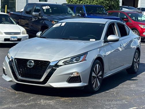 2021 Nissan Altima 2.5 SV