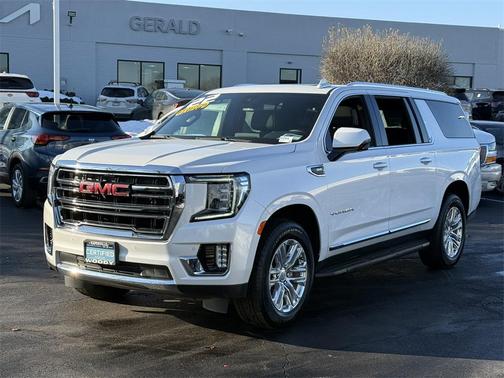 2022 GMC Yukon XL SLT