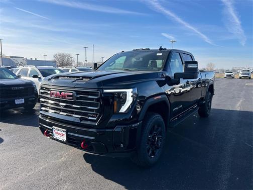 2026 GMC Sierra 3500 AT4