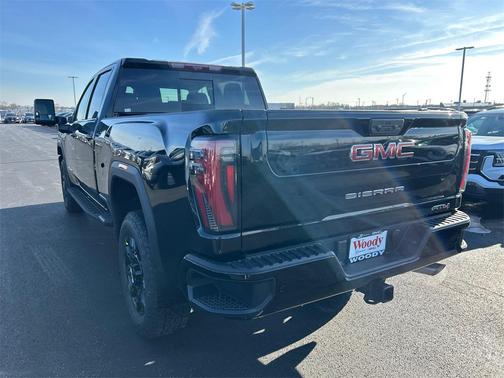 2026 GMC Sierra 3500 AT4