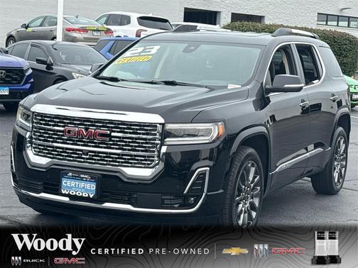 2023 GMC Acadia Denali
