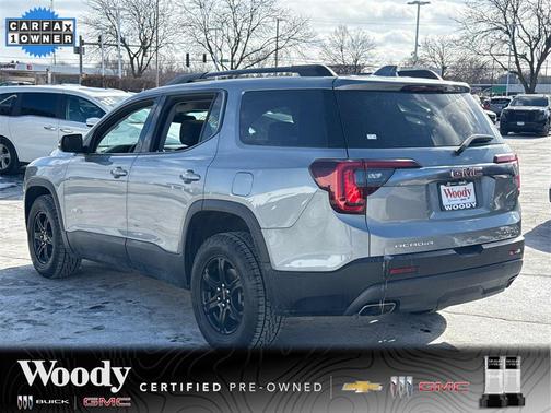 2023 GMC Acadia AWD AT4
