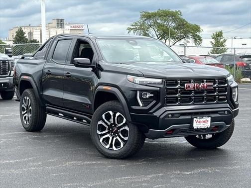 2025 GMC Canyon AT4