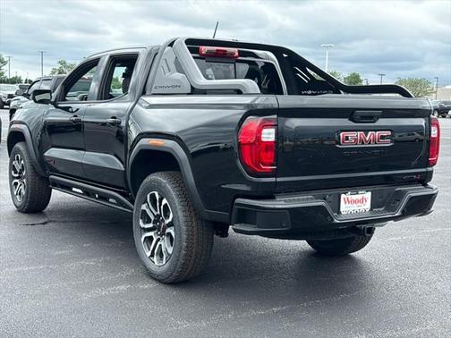 2025 GMC Canyon AT4