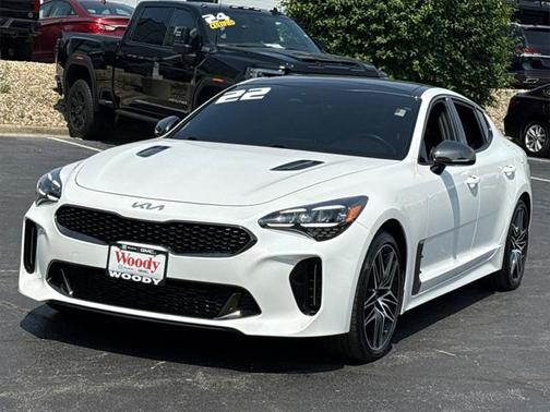 2022 Kia Stinger GT1