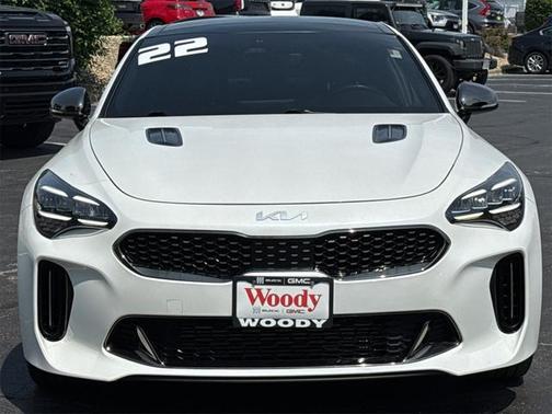 2022 Kia Stinger GT1
