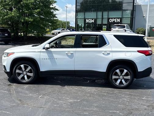 2018 Chevrolet Traverse LT Leather