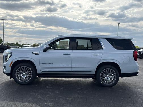 Glacier White Tricoat 2026 GMC Yukon Denali