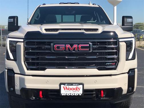 2026 GMC Sierra 2500 AT4