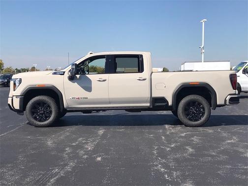 2026 GMC Sierra 2500 AT4