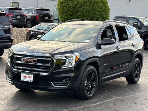 Ebony Twilight Metallic 2024 GMC Terrain AWD AT4