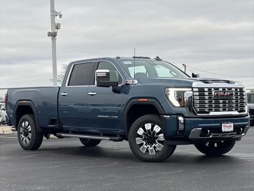 2025 GMC Sierra 2500 Denali