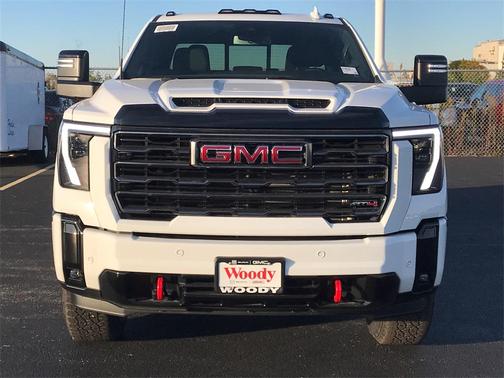 2026 GMC Sierra 2500 AT4