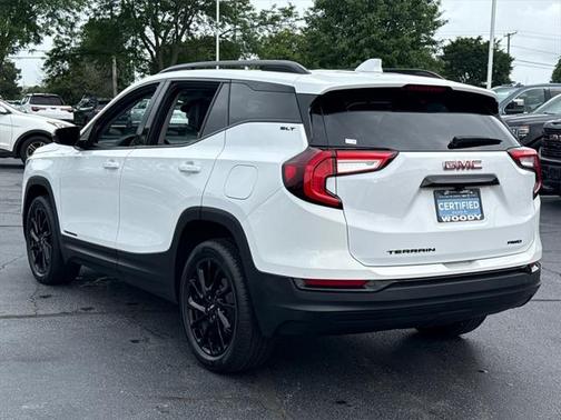 2023 GMC Terrain SLT