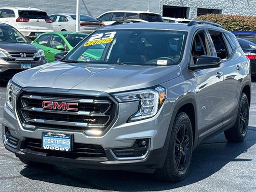 2023 GMC Terrain AWD AT4
