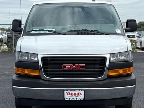 2025 GMC Savana 2500 Work Van