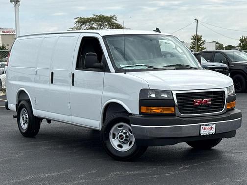 2025 GMC Savana 2500 Work Van