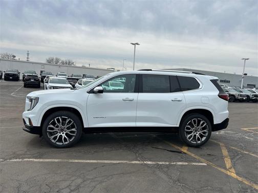 2026 GMC Acadia AWD Denali