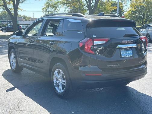 2023 GMC Terrain SLE