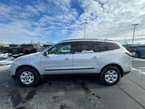 2016 Chevrolet Traverse LS