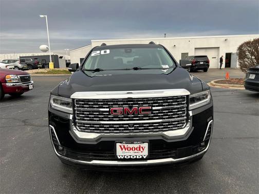 2020 GMC Acadia Denali