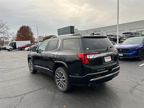 2020 GMC Acadia Denali