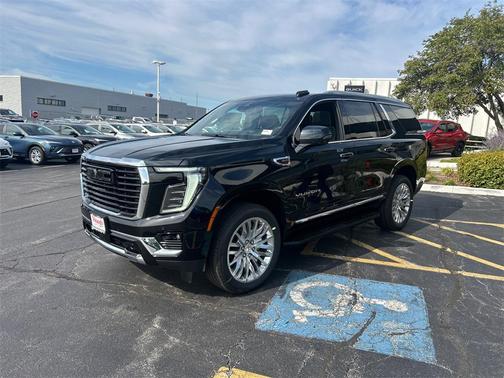 2025 GMC Yukon Elevation
