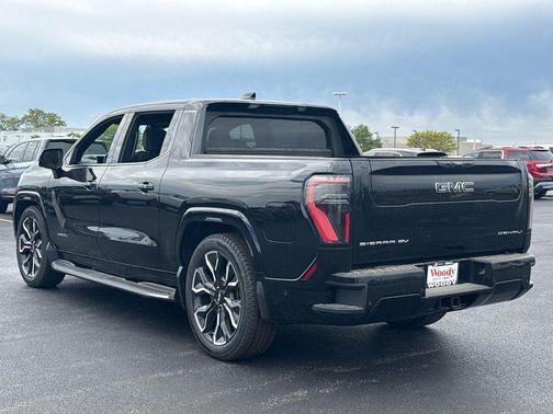 2025 GMC Sierra EV Extended Range Denali