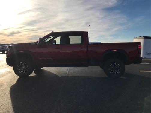 2026 GMC Sierra 2500 AT4